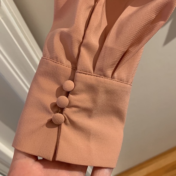 Bardot Cold shoulder pink blouse size Small - Picture 5 of 7